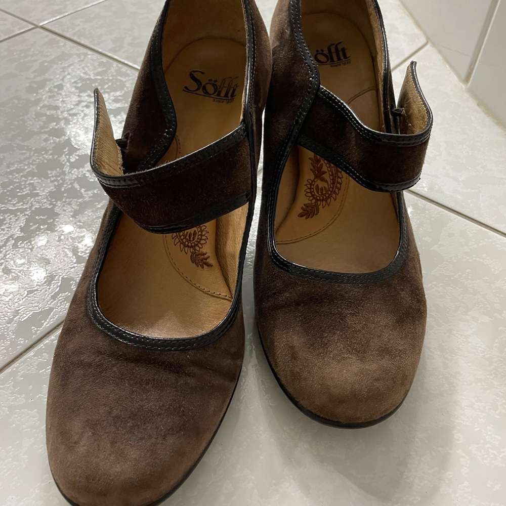 Sofft heeled suede Mary Janes